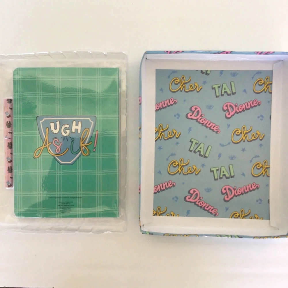 CLUELESS GIFT SET NWT